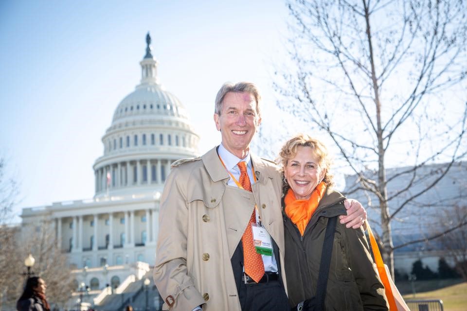 Bill and Cathy Onufrychuk, National MS Society lead investors